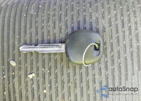 2011 Scion Tc z USA, uszkodzony, nr VIN JTKJF5C76B3005402